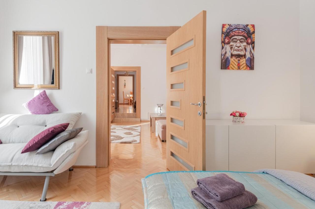 Brasov Centrul Vechi - 67Sqm - 2Min To Counsel Square公寓 外观 照片