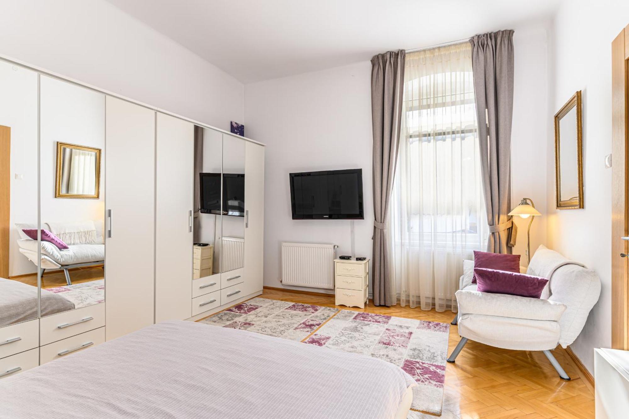 Brasov Centrul Vechi - 67Sqm - 2Min To Counsel Square公寓 外观 照片