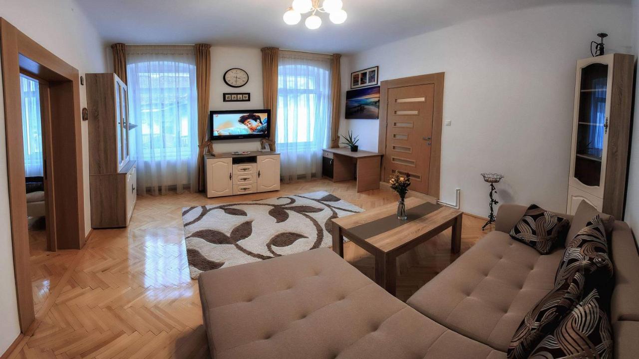 Brasov Centrul Vechi - 67Sqm - 2Min To Counsel Square公寓 外观 照片